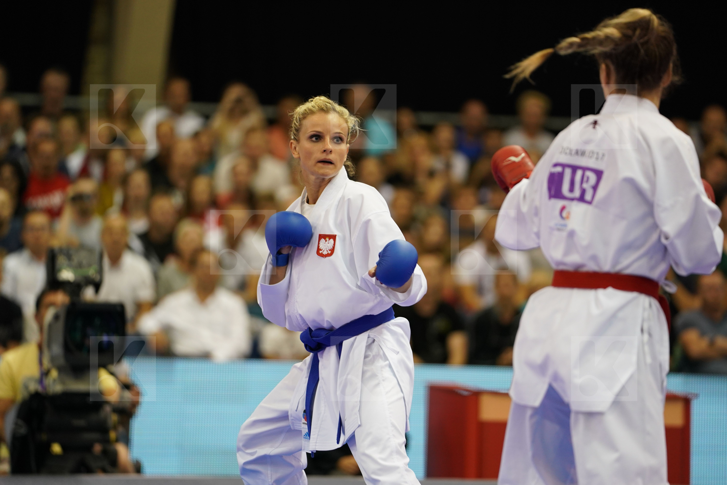 bronze match Female Kumite -50kg Nowakowska Madgalena Ozcelik Serap Poland Turkey